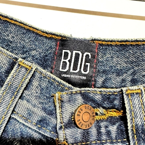 URBAN OUTFITTERS BDG High Rise Waisted Baggy Jeans Blue Acid Wash Distressed 26 - Picture 3 of 12